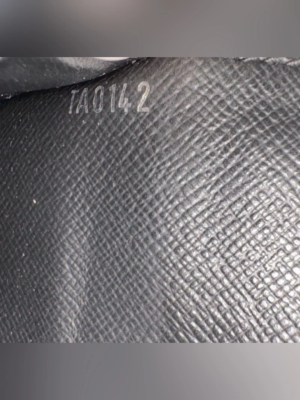 LOUIS VUITTON Alexandra Wallet Black Epi Leather Authenticated 2012 France